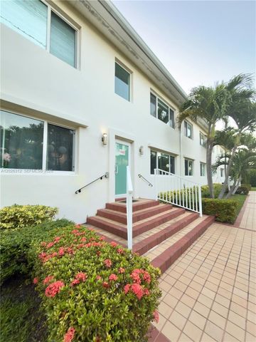 1043 94th St 2, Bay Harbor Islands, FL 33154