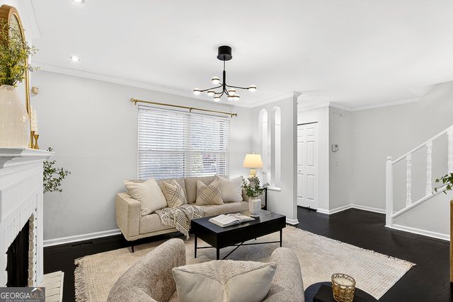 4406 Chowning Way, Dunwoody, GA 30338