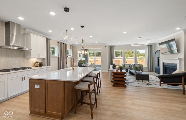 9876 Canterwood Lane, Fishers, IN 46038