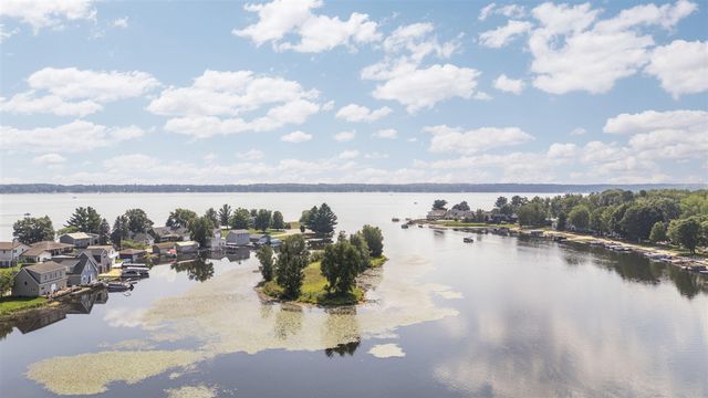 7039 W White Birch Avenue, Lake City, MI 49651