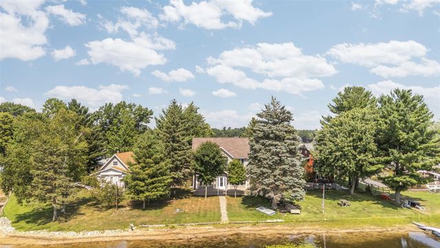 7039 W White Birch Avenue, Lake City, MI 49651