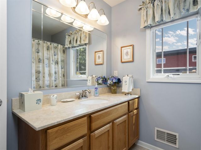 7039 W White Birch Avenue, Lake City, MI 49651