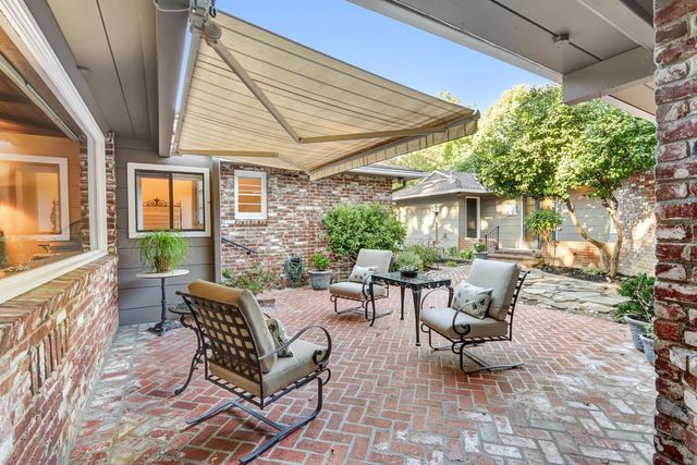 2765 14th St, Sacramento, CA 95818