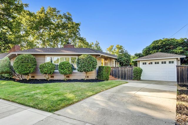 2765 14th St, Sacramento, CA 95818