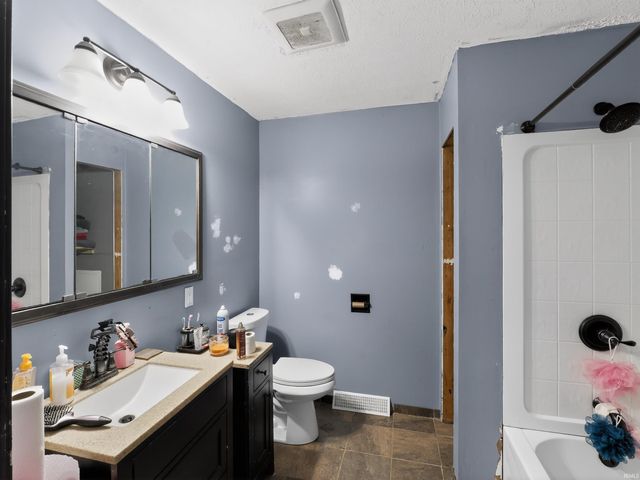 436 Sycamore Manor, Jasper, IN 47546