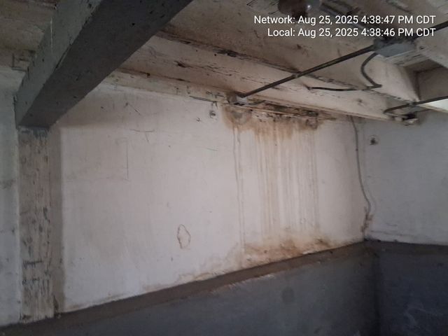 2654 W 98th Place, Evergreen Park, IL 60805