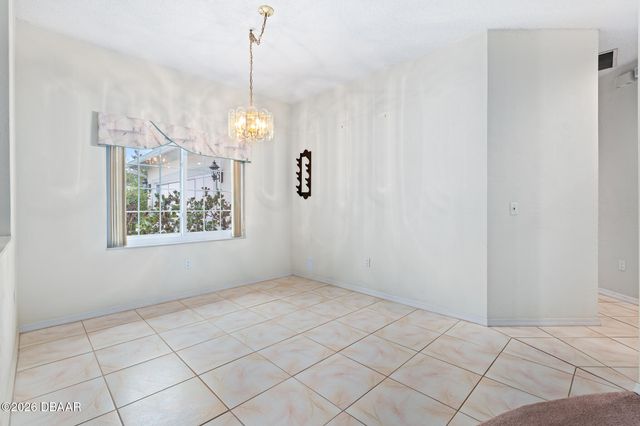 28 Cedar Point Drive, Palm Coast, FL 32164
