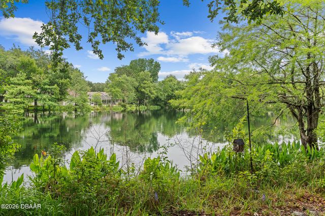 28 Cedar Point Drive, Palm Coast, FL 32164