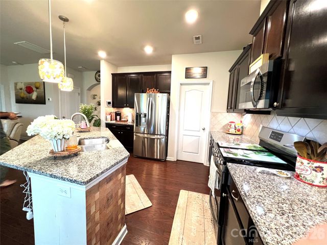 1031 Winnett Drive, Waxhaw, NC 28173