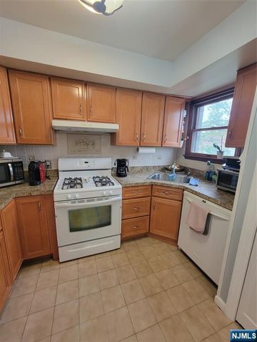 63-69 Rome Street, Newark, NJ 07105