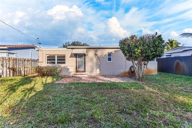 5265 NE 1st Ter 5265, Oakland Park, FL 33334