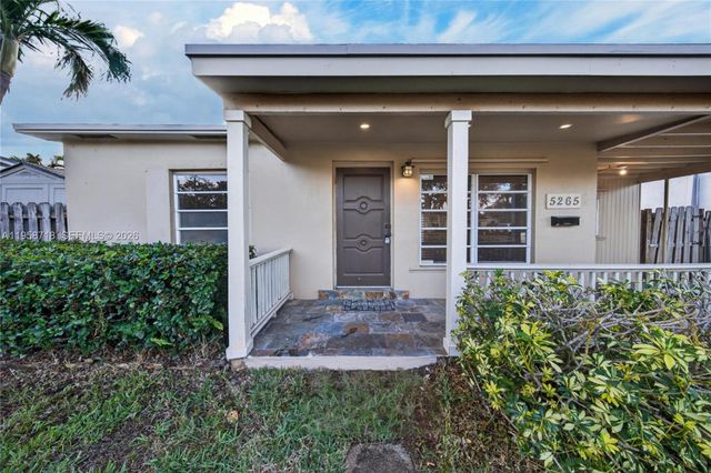 5265 NE 1st Ter 5265, Oakland Park, FL 33334