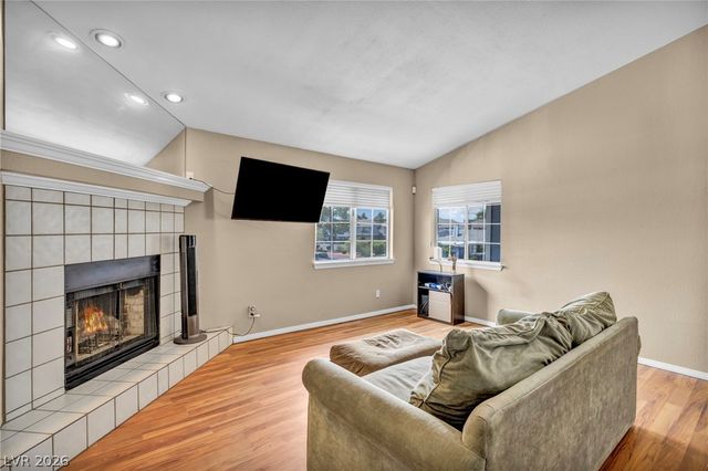 5419 Centurion Court 203, Las Vegas, NV 89122