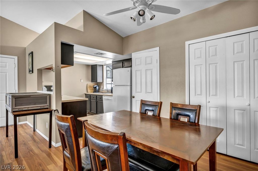 5419 Centurion Court 203, Las Vegas, NV 89122