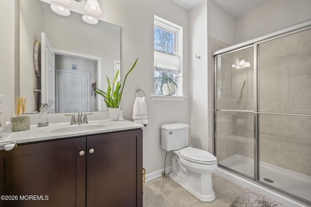 5 Hogans Way, Neptune Township, NJ 07753