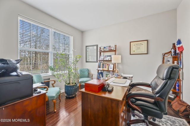 5 Hogans Way, Neptune Township, NJ 07753