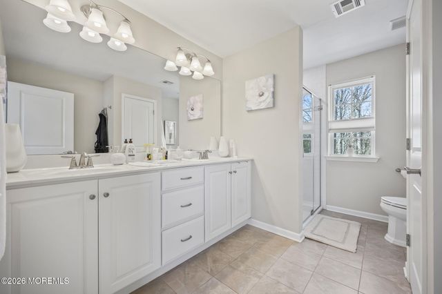 5 Hogans Way, Neptune Township, NJ 07753