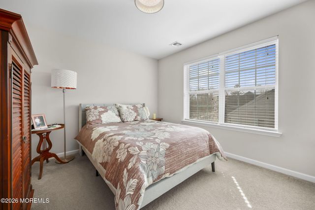 5 Hogans Way, Neptune Township, NJ 07753