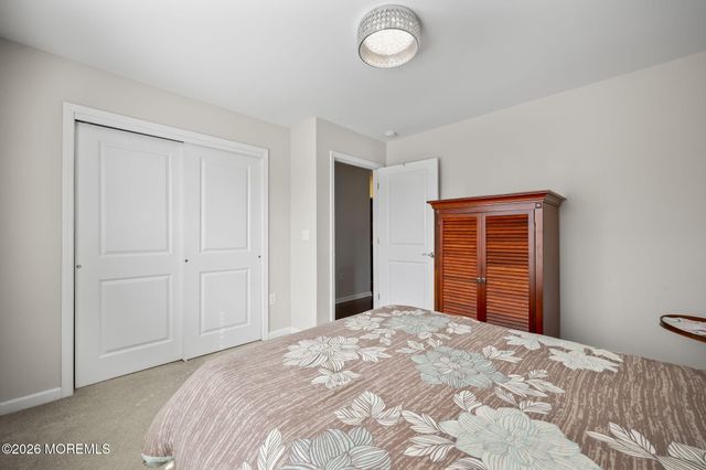 5 Hogans Way, Neptune Township, NJ 07753