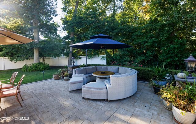 5 Hogans Way, Neptune Township, NJ 07753