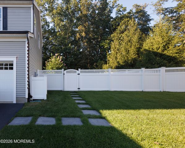 5 Hogans Way, Neptune Township, NJ 07753