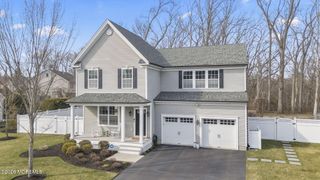 5 Hogans Way, Neptune Township, NJ 07753