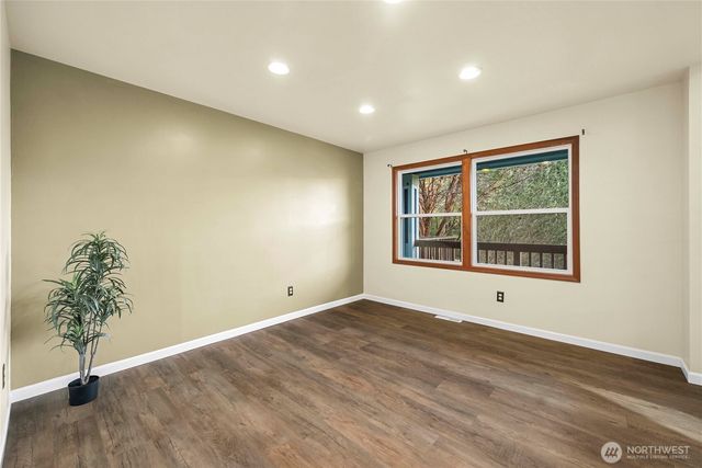 7613 Katie Street NW, Olympia, WA 98502