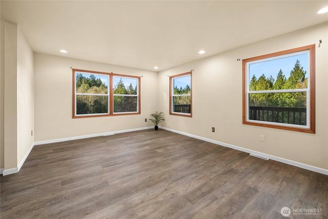 7613 Katie Street NW, Olympia, WA 98502