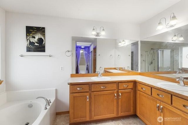 9618 S 237th Street, Kent, WA 98031