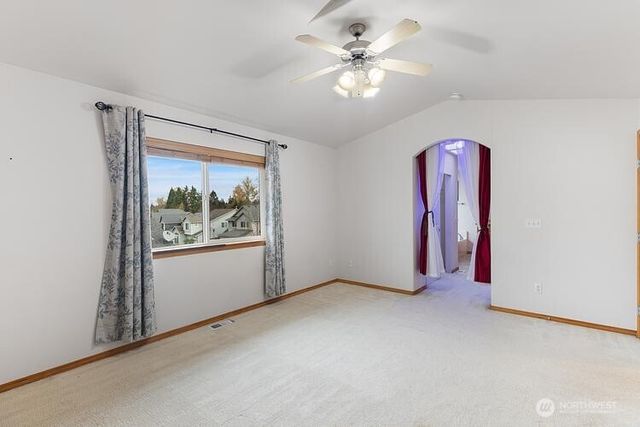 9618 S 237th Street, Kent, WA 98031