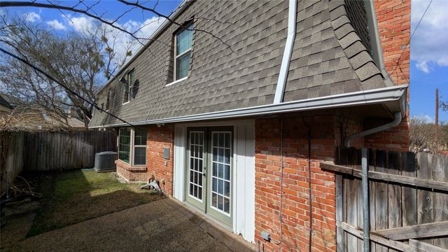 10503 Berry Knoll Drive, Dallas, TX 75230