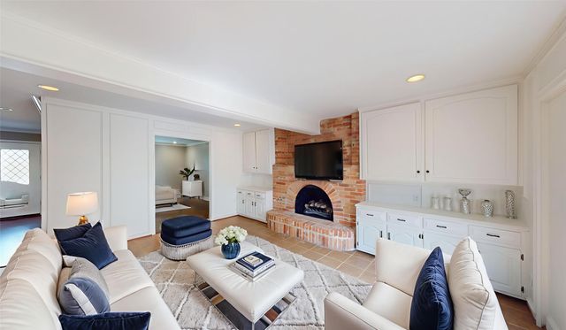 10503 Berry Knoll Drive, Dallas, TX 75230