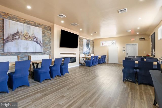 354 E COLLEGE AVE, York, PA 17403