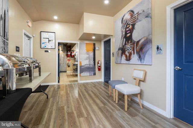 354 E COLLEGE AVE, York, PA 17403