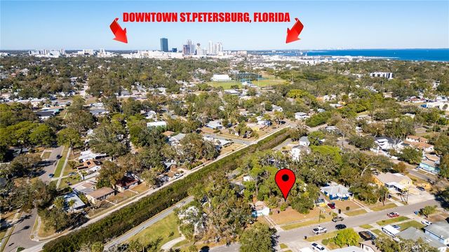 26TH AVENUE S, St Petersburg, FL 33705