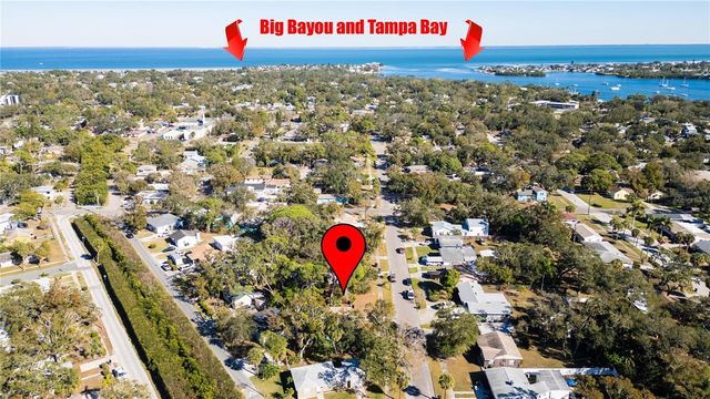 26TH AVENUE S, St Petersburg, FL 33705