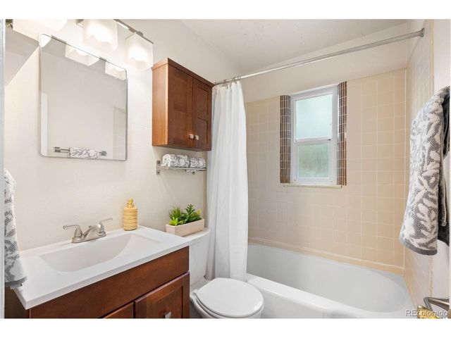1960 S Clayton St, Denver, CO 80210