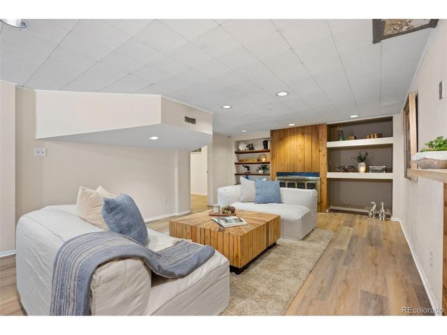 1960 S Clayton St, Denver, CO 80210