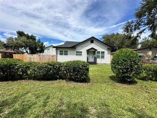 1006 15TH AVENUE NW, Largo, FL 33770
