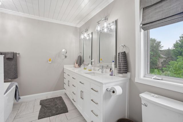 2100 Edinbrook Court, Brooklyn Park, MN 55443