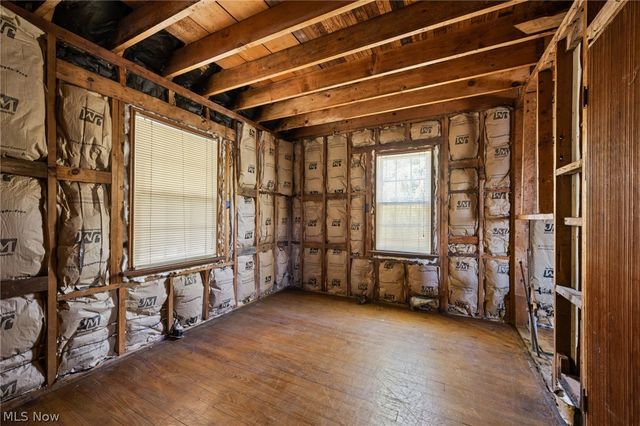 32601 Eddy Road, Willoughby Hills, OH 44094