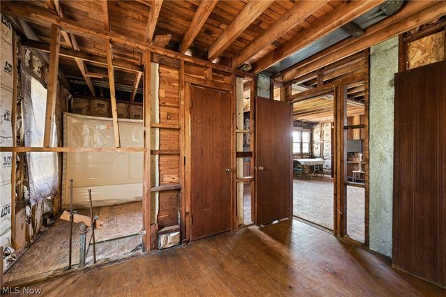 32601 Eddy Road, Willoughby Hills, OH 44094