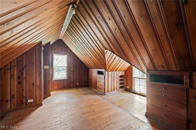 32601 Eddy Road, Willoughby Hills, OH 44094