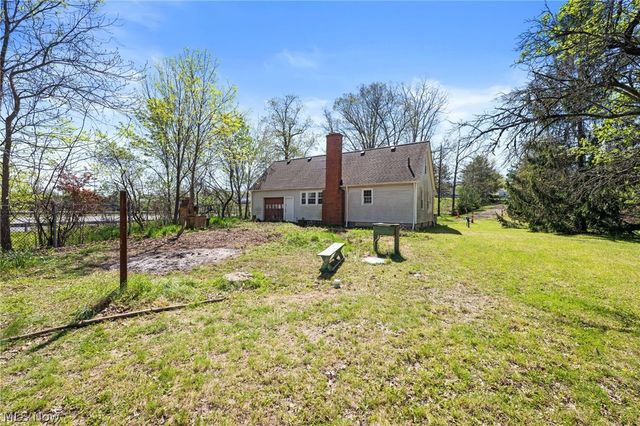 32601 Eddy Road, Willoughby Hills, OH 44094