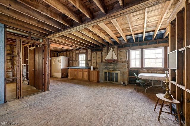 32601 Eddy Road, Willoughby Hills, OH 44094