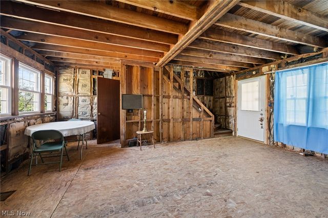 32601 Eddy Road, Willoughby Hills, OH 44094