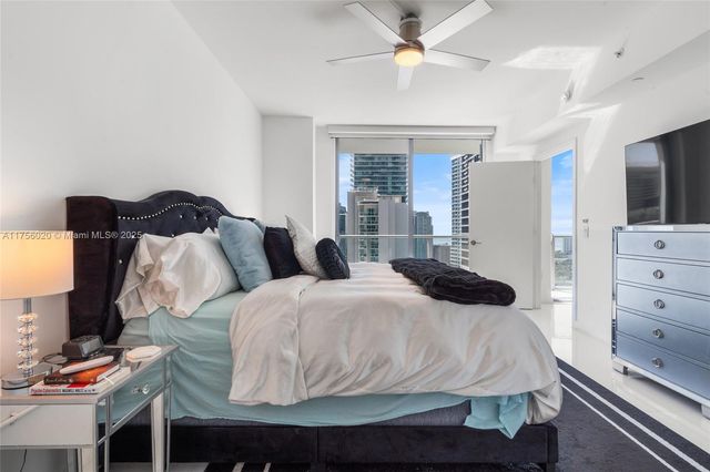 1100 S Miami Ave 3303, Miami, FL 33130