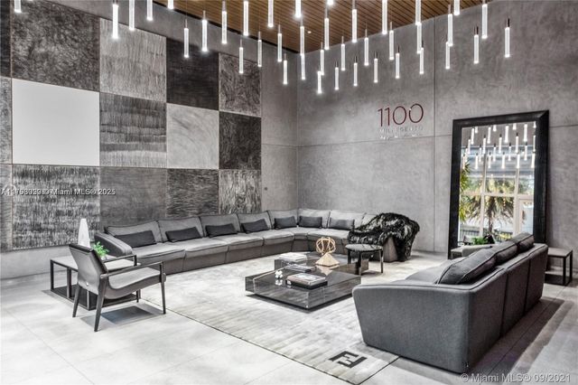 1100 S Miami Ave 3303, Miami, FL 33130