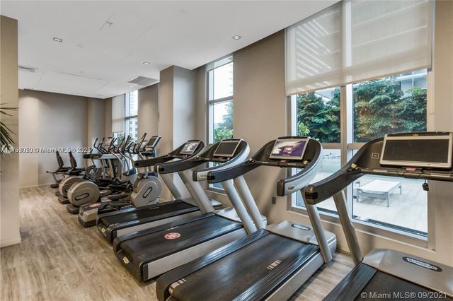 1100 S Miami Ave 3303, Miami, FL 33130