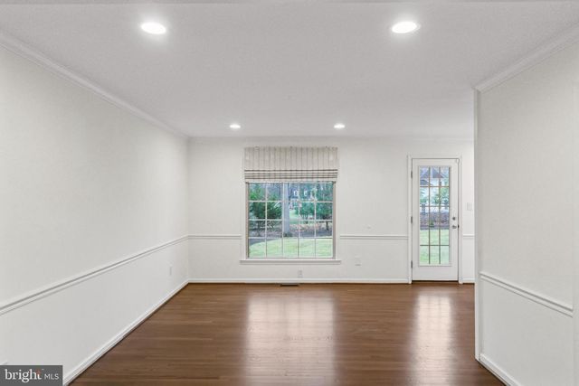 9312 SPRINKLEWOOD LN, Potomac, MD 20854